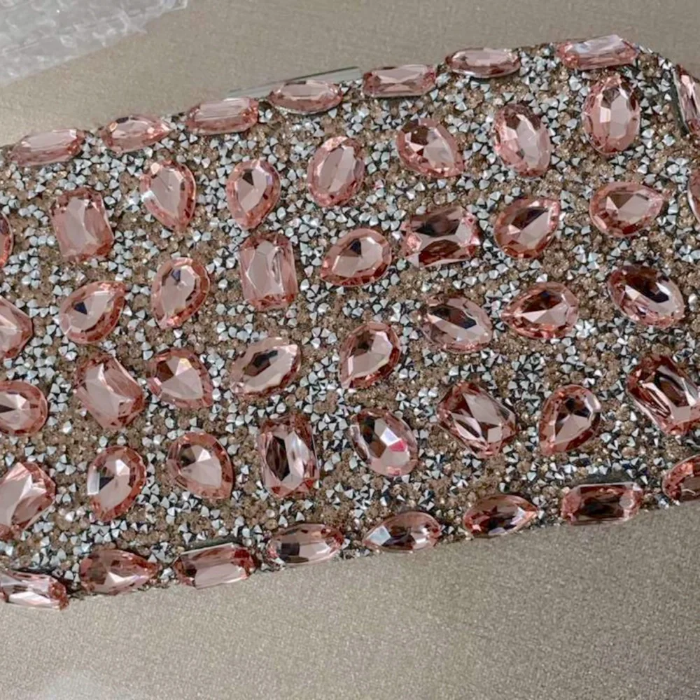 💎 Jewel Encrusted Purse 💎 - Picture 5 of 5